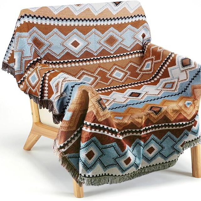 RAIN QUEEN Kilim Rug Indian Rag Rug,Bohemian Throw Blanket for Sofa Chair Cover Tablecloth, Large Traditional Boho Throw Blankets for Hallways,Living Rooom, Bedroom RAIN QUEEN Kilim Rug Indian Rag Rug,Bohemian Throw Blanket for Sofa Chair Cover Tablecloth, Large Traditional Boho Throw Blankets for Hallways,Living Rooom, Bedroom